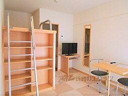 レオパレスＳＯＡＲＥＲIII 2階1Kのリビング/ダイニング