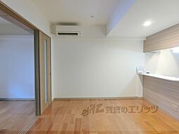 シルエラ御所南 4階1LDKのリビング/ダイニング