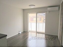 シャーメゾンリヴィエール ブランシュ ドゥ ノール 102 1階2LDKのリビング/ダイニング