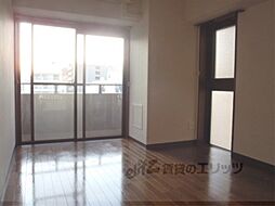 京都市営烏丸線 五条駅 徒歩10分の賃貸マンション 4階1Kのリビング/ダイニング