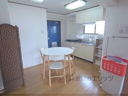 叡山電鉄叡山本線 修学院駅 徒歩1分の賃貸マンション 4階2DKのリビング/ダイニング