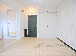 第11長栄シャトー泉 3階1Kのリビング/ダイニング