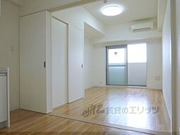 京都市営烏丸線 北大路駅 徒歩15分の賃貸マンション 4階1Kのリビング/ダイニング