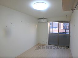 叡山電鉄叡山本線 茶山・京都芸術大学駅 徒歩3分の賃貸マンション 4階1Kのリビング/ダイニング