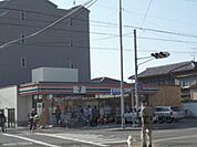セブンイレブン　下鴨高木町店まで600メートル