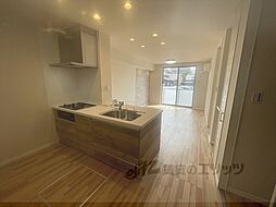 ローズフラットII 103 1階2LDKのリビング/ダイニング