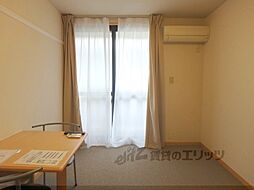 レオパレスグリーングラスI 3階1Kのリビング/ダイニング