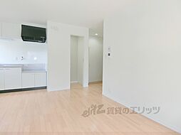 鴨戸ハイツ 3階ワンルームのリビング/ダイニング