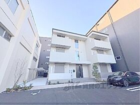 京都府京都市右京区西京極殿田町（賃貸マンション1LDK・1階・52.11㎡） その1