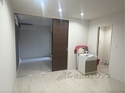 阪急京都本線 西院駅 徒歩8分の賃貸アパート 3階1LDKのリビング/ダイニング