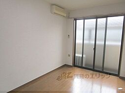 阪急嵐山線 上桂駅 徒歩6分の賃貸アパート 2階1Kのリビング/ダイニング