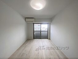 阪急京都本線 西院駅 徒歩15分の賃貸マンション 4階1Kのリビング/ダイニング