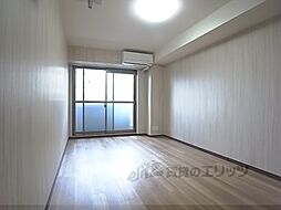 京阪本線 伏見稲荷駅 徒歩8分の賃貸マンション 3階1Kのリビング/ダイニング