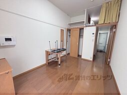 京阪宇治線 桃山南口駅 徒歩15分の賃貸アパート 1階1Kのリビング/ダイニング