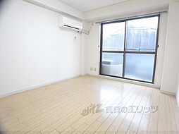 シャイニング桃山 1階1Kのリビング/ダイニング