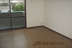 メリーデエース 2階1Kのリビング/ダイニング