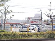 西友　下鳥羽店まで350メートル