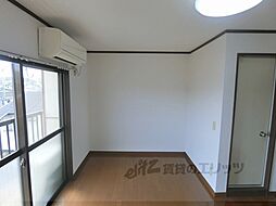 青木マンション 4階ワンルームのリビング/ダイニング