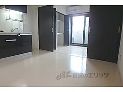 阪急京都本線 西院駅 徒歩7分の賃貸マンション 3階1DKのリビング/ダイニング