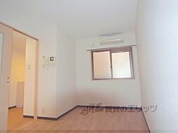 京阪本線 神宮丸太町駅 徒歩10分の賃貸マンション 4階1Kのリビング/ダイニング