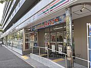 セブンイレブン　京都烏丸九条店まで1100メートル