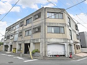 京都府京都市右京区谷口梅津間町（賃貸マンション1K・3階・17.01㎡） その1