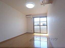 ロイヤルコンフォート 2階1Kのリビング/ダイニング