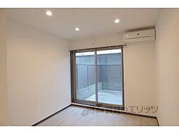 京都市営烏丸線 今出川駅 徒歩10分の賃貸マンション 3階1Kのリビング/ダイニング