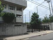 七条中学校まで400メートル