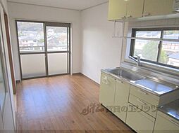 叡山電鉄鞍馬線 岩倉駅 徒歩10分の賃貸マンション 3階2DKのリビング/ダイニング