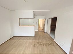 シャルト北苑 2階3LDKのリビング/ダイニング