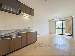 京都市営烏丸線 北大路駅 バス11分 御薗口町下車 徒歩7分の賃貸アパート 2階2LDKのリビング/ダイニング