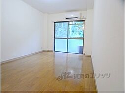 ハイツチロル 307 3階ワンルームのリビング/ダイニング