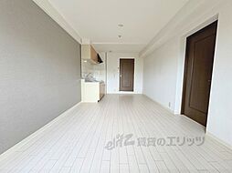 阪急京都本線 烏丸駅 徒歩8分の賃貸マンション 6階1LDKのリビング/ダイニング