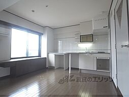 アビタシオン鴨川 2階1Kのリビング/ダイニング