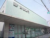 京都銀行　帷子ノ辻支店まで240メートル