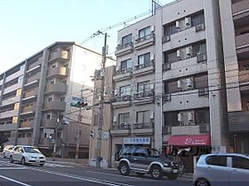 久保ビル 302 ｜ 京都府京都市上京区浄福寺通丸太町上る中務町（賃貸マンション1R・3階・15.25㎡） その1