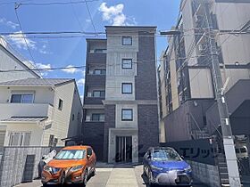 京都府京都市右京区西院下花田町（賃貸マンション2LDK・1階・60.61㎡） その1