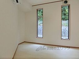 ローラン宇多野 2階4DKのリビング/ダイニング