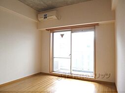 阪急京都本線 西院駅 徒歩1分の賃貸マンション 7階1Kのリビング/ダイニング