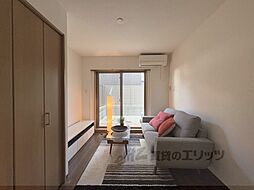 京都地下鉄東西線 二条城前駅 徒歩12分の賃貸マンション 1階1DKのリビング/ダイニング
