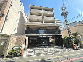 京都府京都市下京区綾小路通東洞院東入神明町（賃貸マンション2LDK・6階・61.96㎡） その1