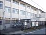 周辺：稲荷小学校まで1600メートル