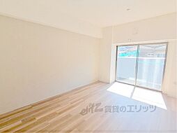 Ｒａｆｆｉｎｅ京都上鳥羽 104 1階2LDKのリビング/ダイニング