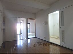 アーバンハイツ高辻 3階2DKのリビング/ダイニング