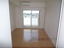 京都市営烏丸線 五条駅 徒歩5分の賃貸マンション 13階1Kのリビング/ダイニング