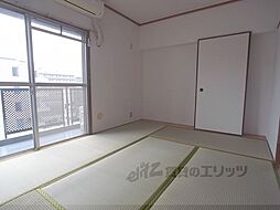 阪急京都本線 西京極駅 徒歩8分の賃貸マンション 3階2DKのリビング/ダイニング