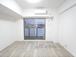 阪急京都本線 西京極駅 徒歩13分の賃貸マンション 5階1Kのリビング/ダイニング