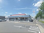 ローソン　大宮通上鳥羽店まで700メートル