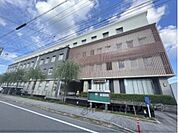 伏見区役所まで1200メートル